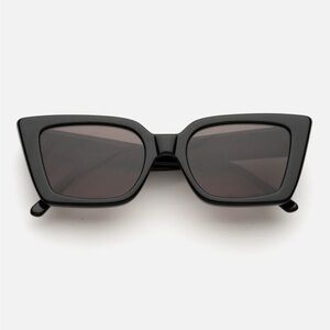 Lu Goldie ‘Lucia’ Cat Eye Black Sunglasses with White Case and Pouch